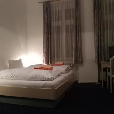 Pension Leipzig * Лейпциг