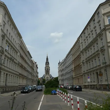 Pension Leipzig 招待所 莱比锡