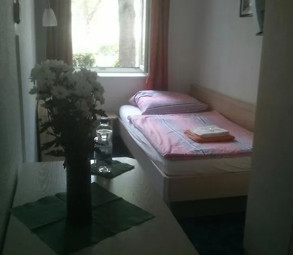 Pension Leipzig לייפציג